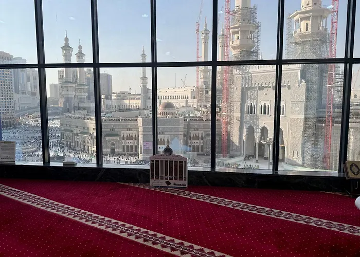 Al Safwah Hotel First Tower 1